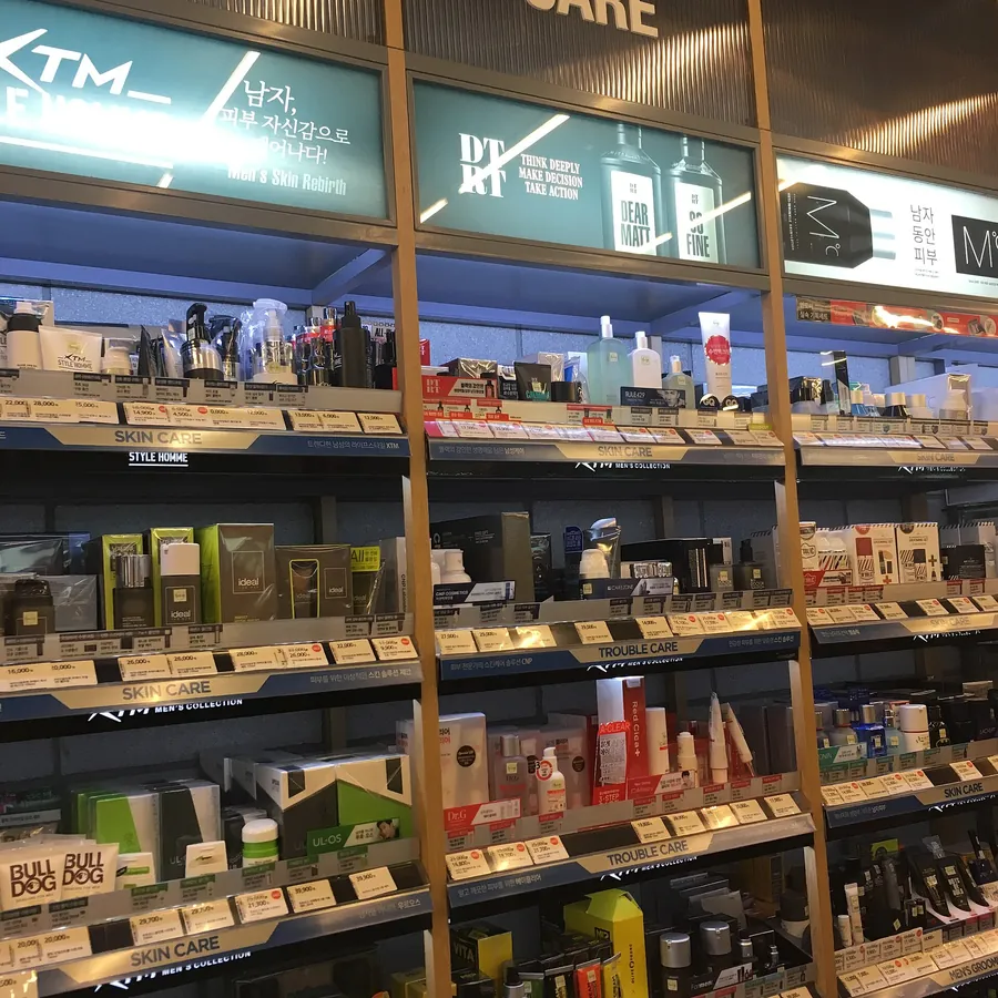 Cosmetics shop in Myeongdong, Seoul